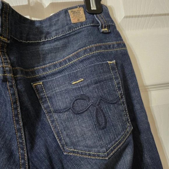 Guess Y2K Low Rise Daredevil Bootcut Jeans, Dark Wash, Size 28/32, EUC! - Picture 8 of 11